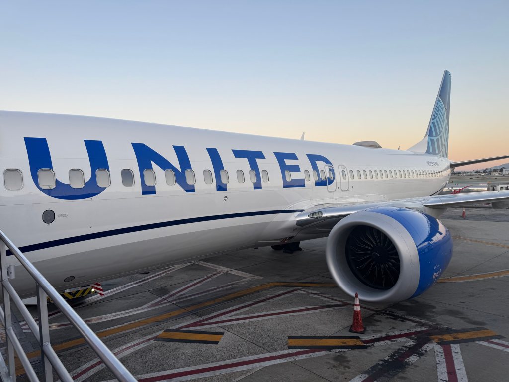 Can ChatGPT Help Me Keep Airline Status? I Put It to the&nbsp;Test