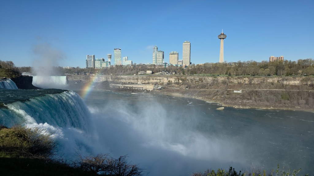 Chasing the Mist: A Weekend Escape to Niagara&nbsp;Falls